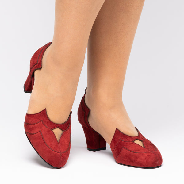完璧わいふによる Ameri PUMPS POINTED VINTAGE】CROSS 靴