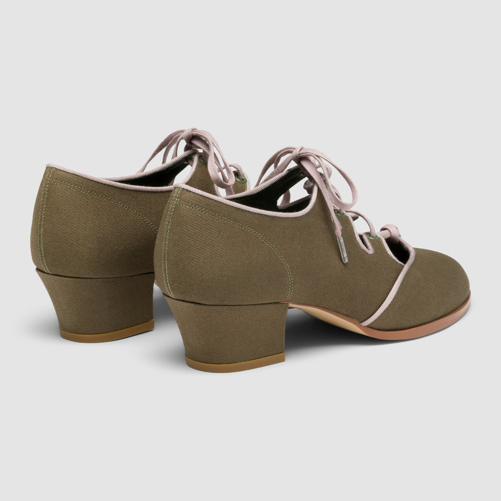 Clementine Vintage Ghillie Shoes (Moss Green/Taupe) – American Duchess