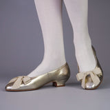 Waltz Edwardian Slipper (Gold)