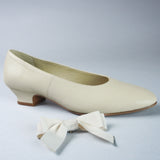 Waltz Edwardian Slipper (Cream)