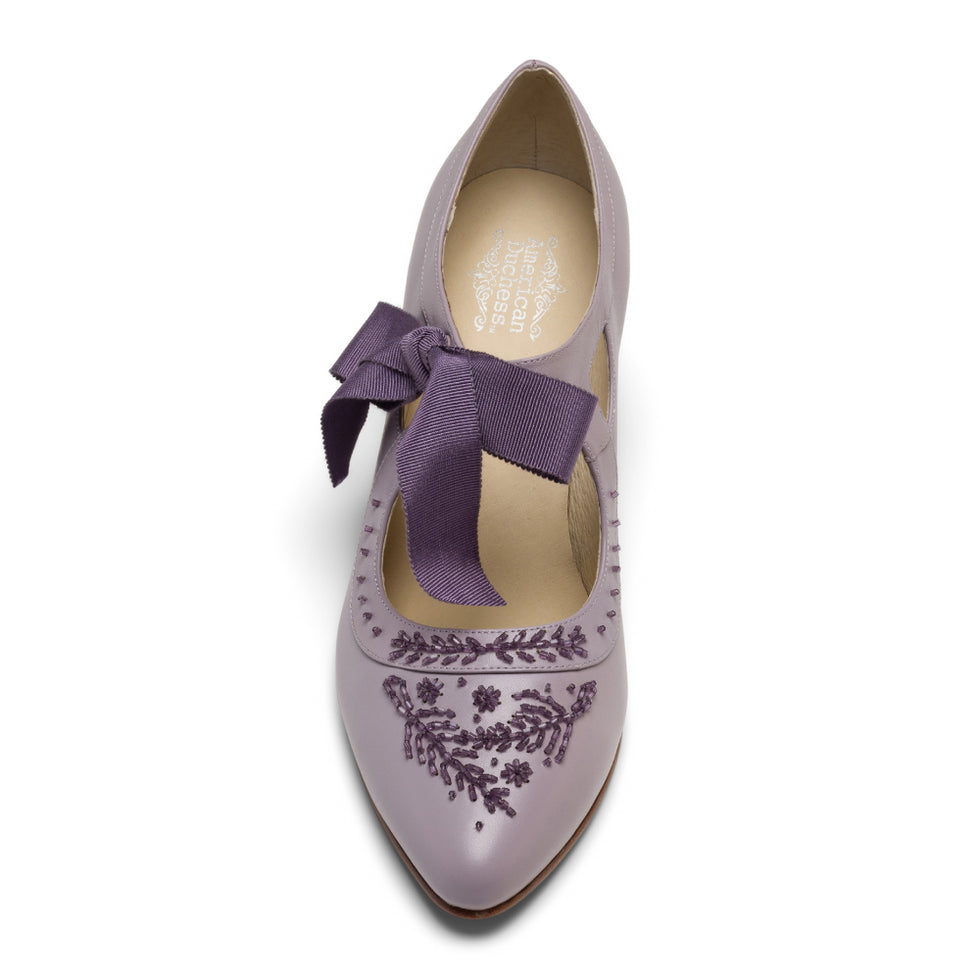 Laurel Beaded Edwardian Shoes (Dusty Lilac) – American Duchess