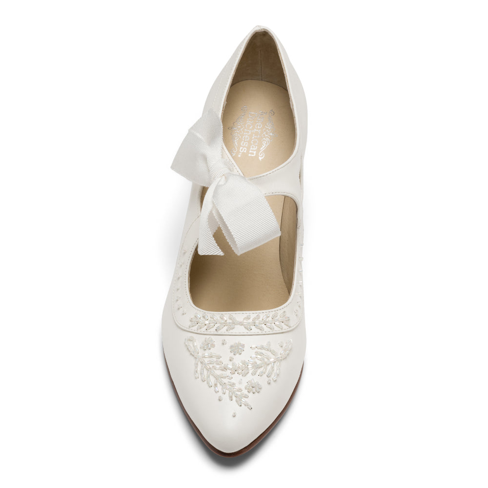 Laurel Beaded Edwardian Shoes Wide (Soft White) – American Duchess