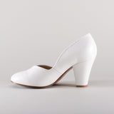 Marilyn Vintage Pumps (Soft Ivory)
