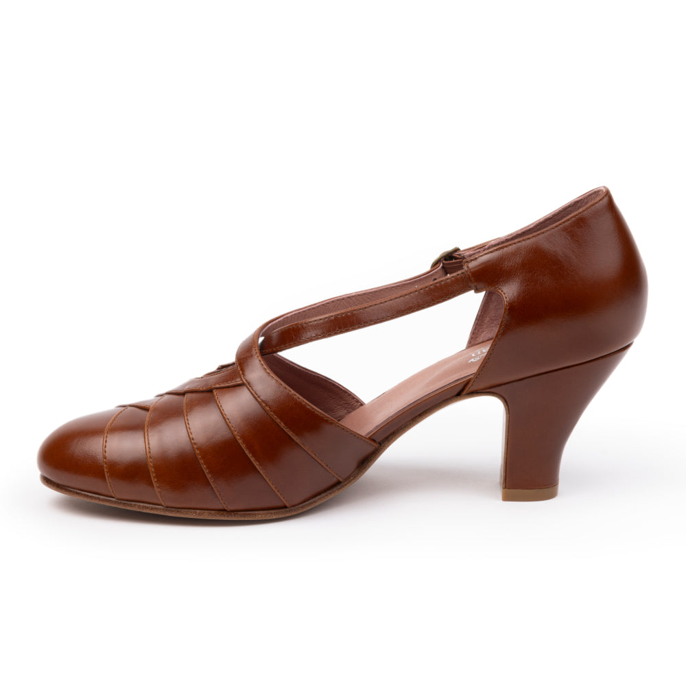 Melrose Vintage Pumps (Walnut) – American Duchess