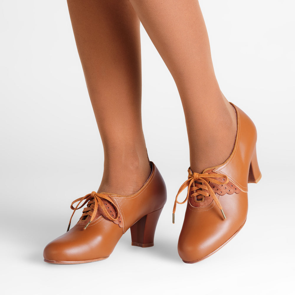 Annette Vintage Oxfords (Caramel) – American Duchess