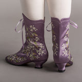 Flora Embroidered Boots Wide (Lavender)
