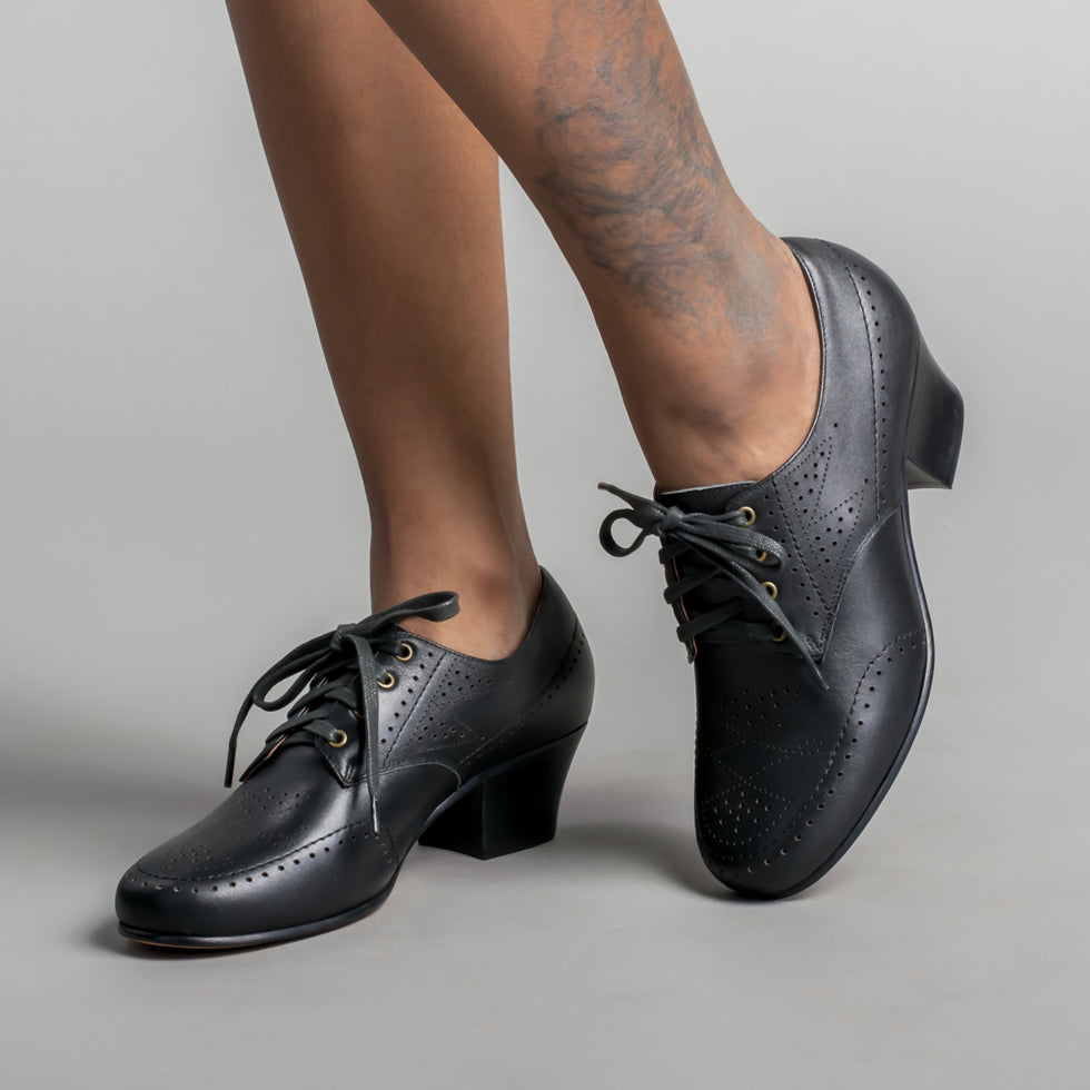 Claire 1940's Oxfords Wide (Black) – American Duchess
