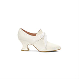 Pompadour 18th Century Leather Shoes (Ivory)