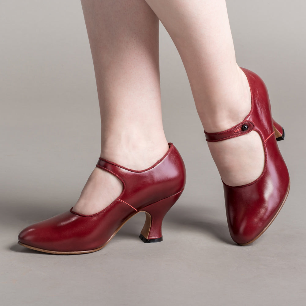 High Heels Through the Years: From the 1920s to Today [PHOTOS