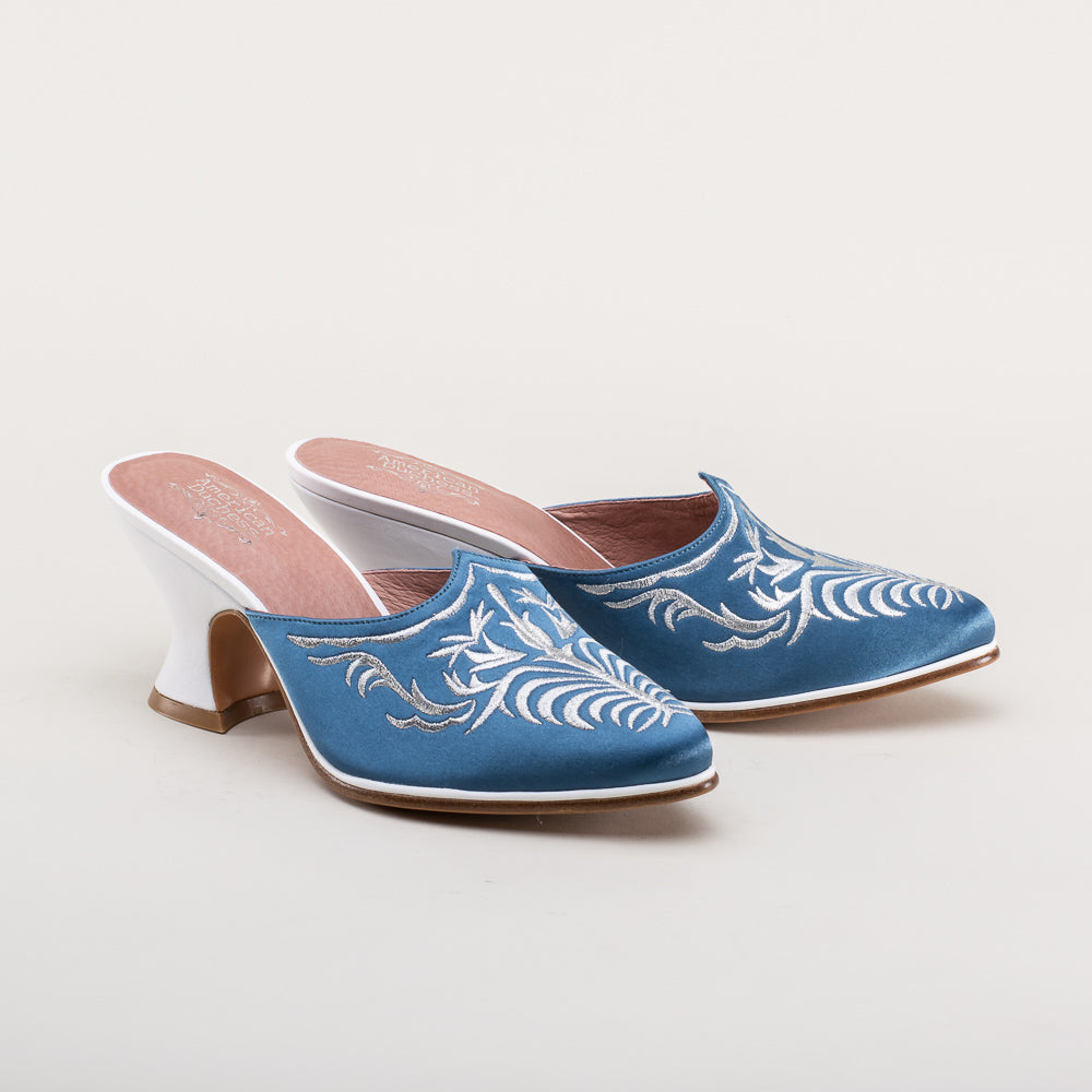 Antoinette Women's 18th Century Mules (French Blue)