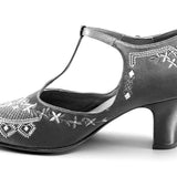 Daisy Embroidered T-Straps (Green)