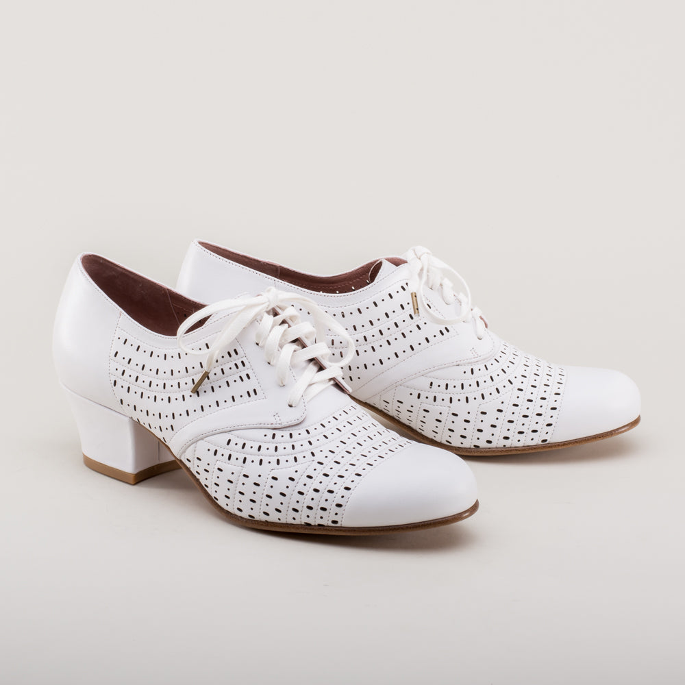 White oxford pumps hotsell