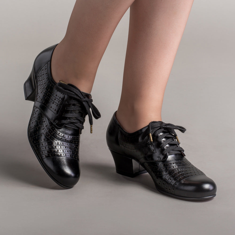 Women's black clearance oxford style shoes