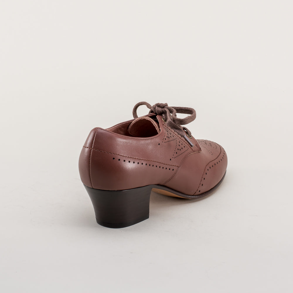 Claire 1940s Oxfords (Brown) Claire 1940s Oxfords (Brown)
