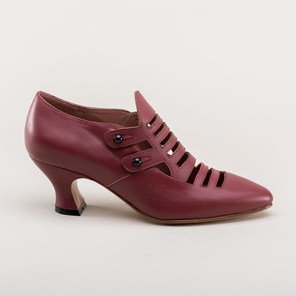 Red female shoes hot sale