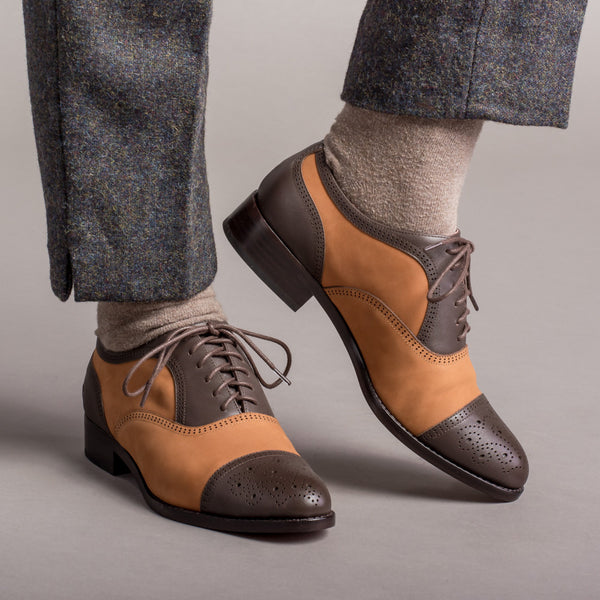ドレス/ビジネス 50s Knapp Tan color Punched cap toe Gladys Vintage Cap Toe Oxfords (Brown/Cognac) – American Duchess