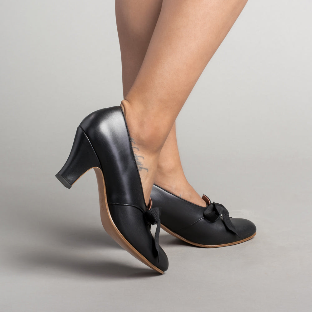 Vintage pumps shoes best sale