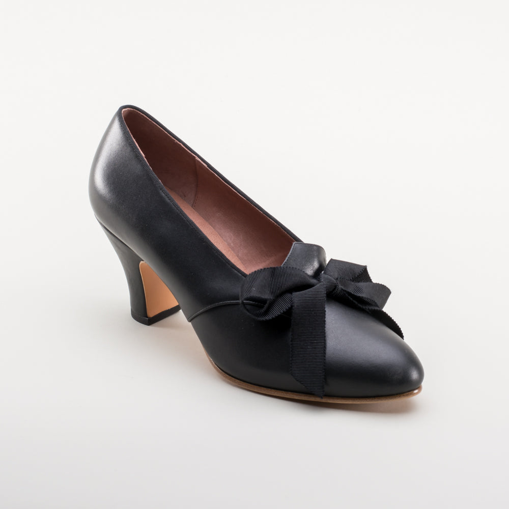 Hazel Women s Vintage Pumps Black
