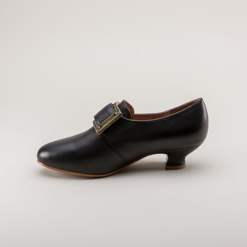 Women‘s Vintage Leather Shoes
