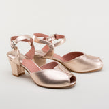 Lido Vintage Sandals (Champagne)