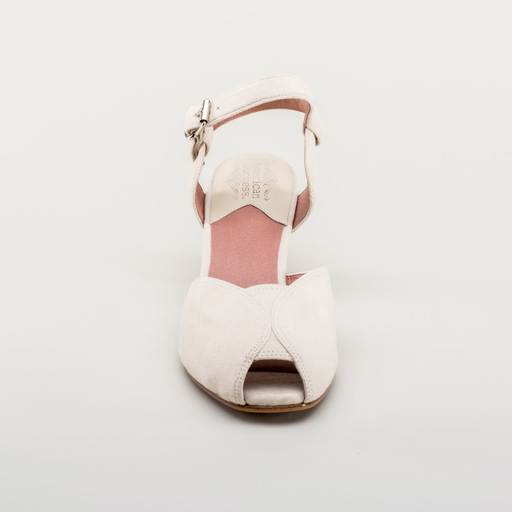 Vintage hotsell white sandals