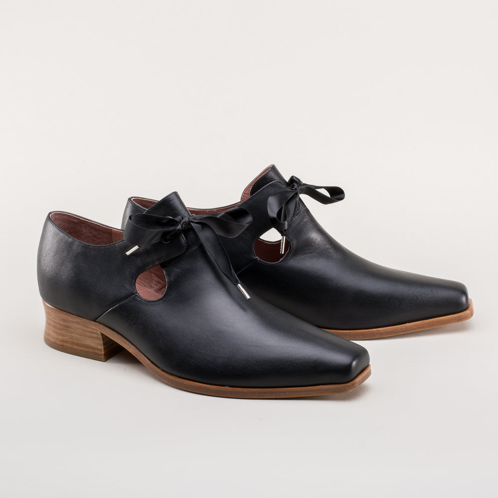 Louis Men's 17th Century Leather Shoes (Black)