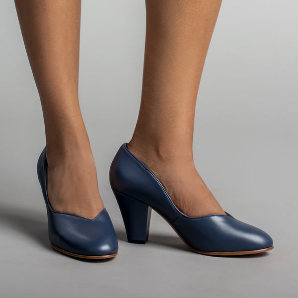 Marilyn 1940s Pumps (Navy Blue) – American Duchess