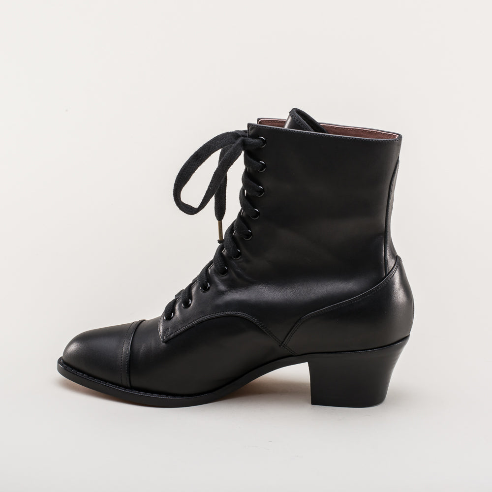 Granny boots wide width top