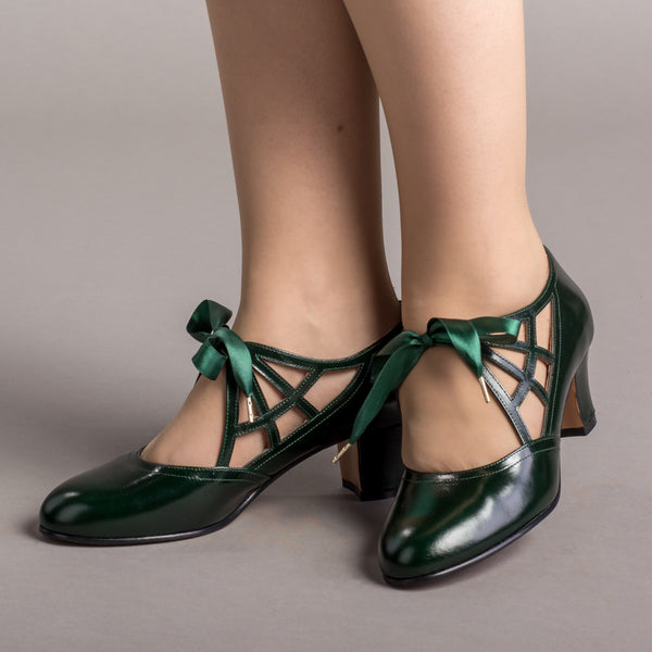 Parker Women s Vintage Spiderweb Pumps Green