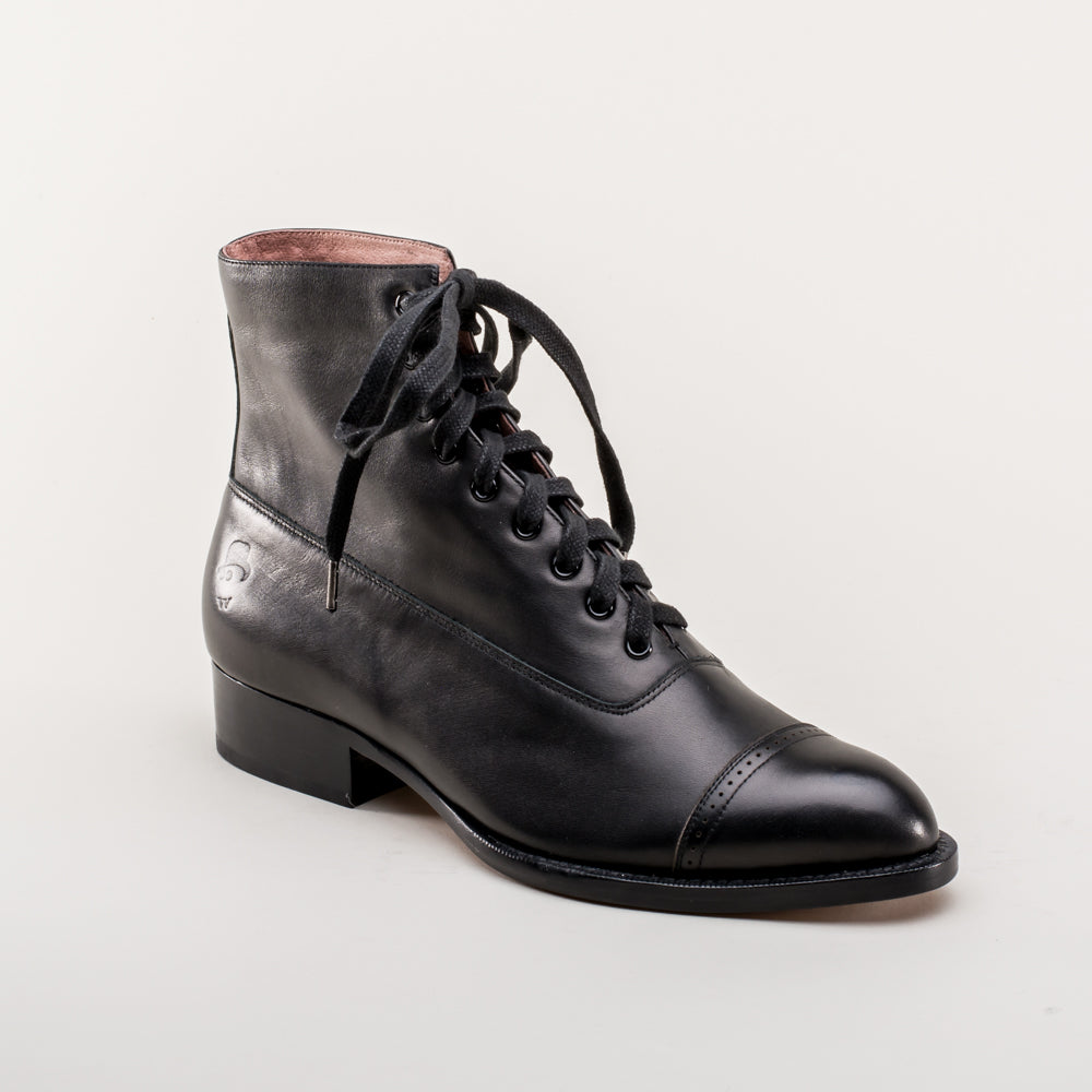 Rainey Women s Vintage Lace Up Boots Black American Duchess