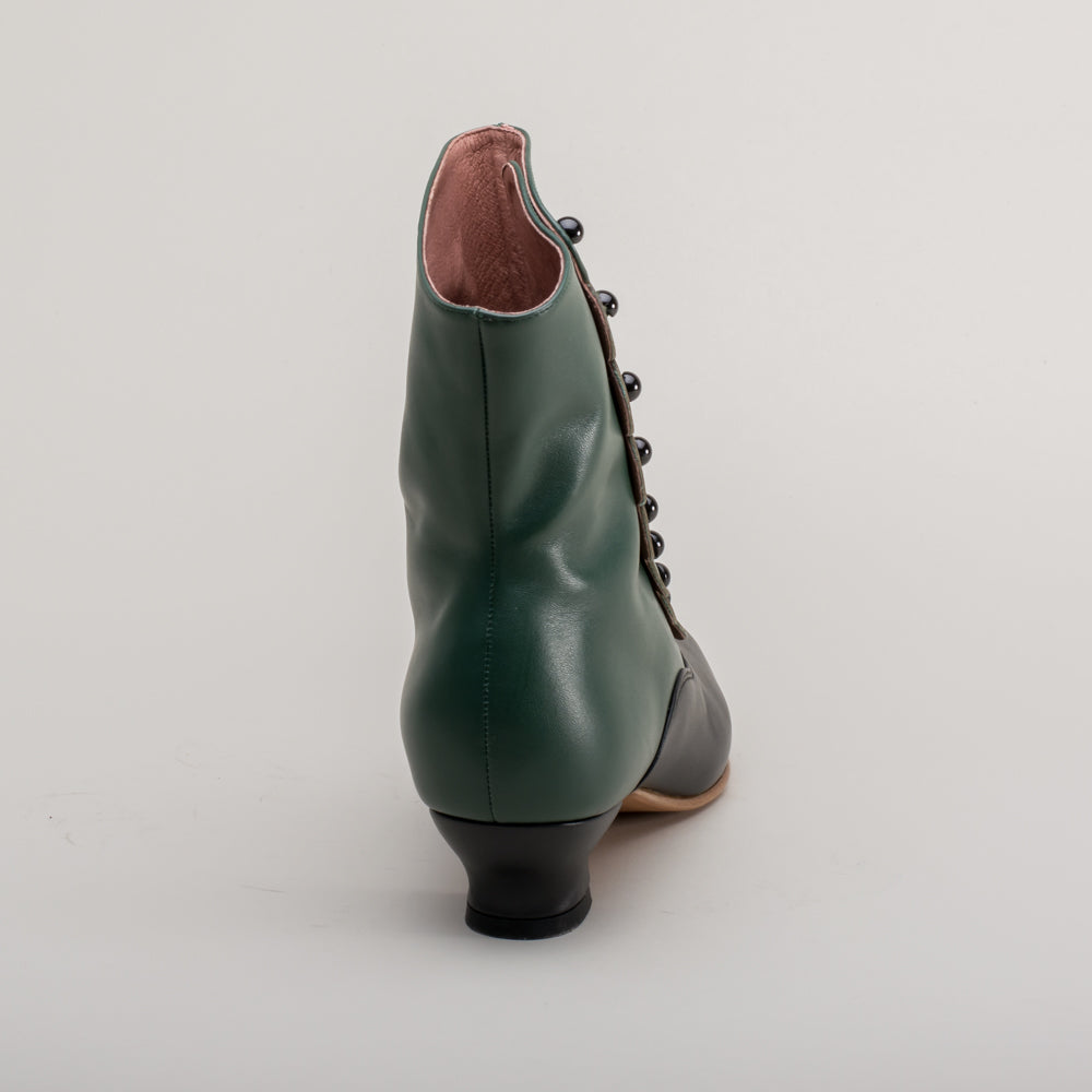 Renoir Women s Victorian Button Boots Green Black American Duchess